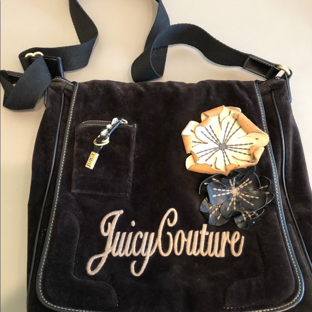 Juicy couture messenger bag